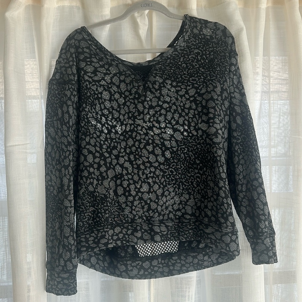 Planet blue pullover
